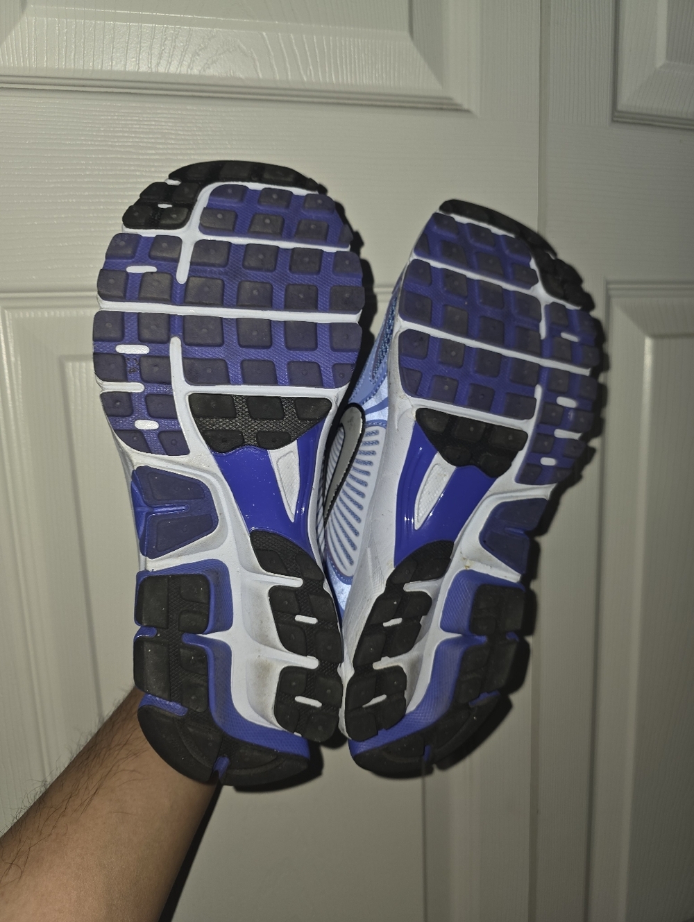 Nike Vomero 5 Royal Pulse Running Shoes Womens Size 9 - Picture 5 of 5